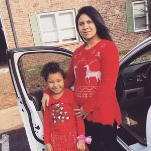 Meet your Posher, Monica